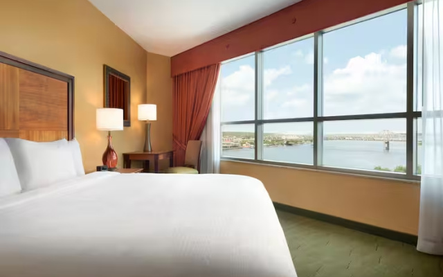 2 Bedrooms Corner Double Suite