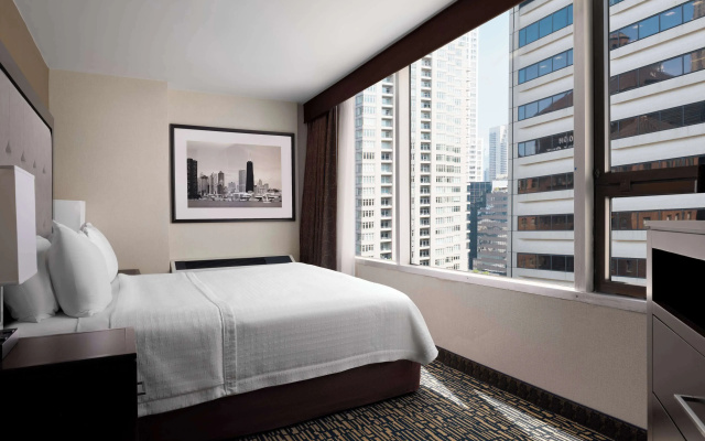 Mobility/Hearing Accessible with Roll In Shower Double Suite with lake view