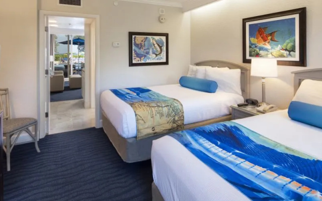 2 Bedrooms Gulf Front Villa