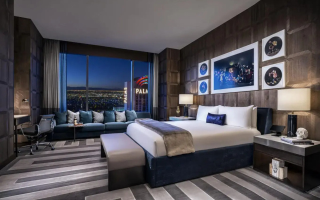 2 Bedrooms Penthouse