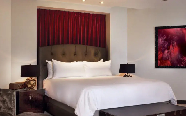 Gallery Double Suite