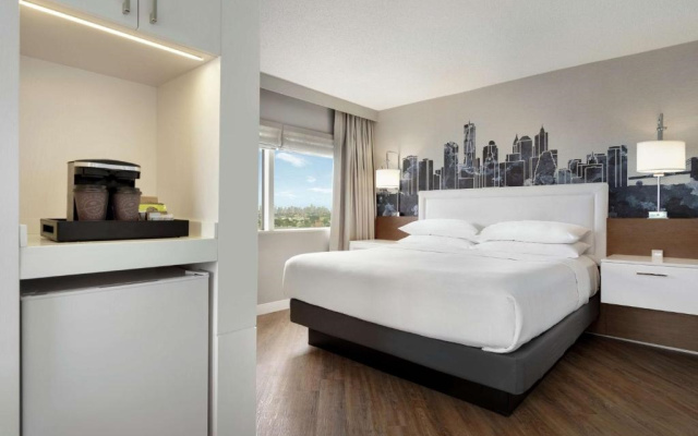 Corner Double Guest room