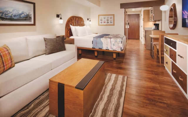 Deluxe Studio with resort view