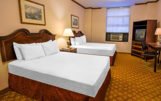Bronze Quadruple room