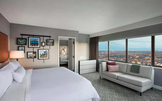 1 Bedroom Luxury Suite