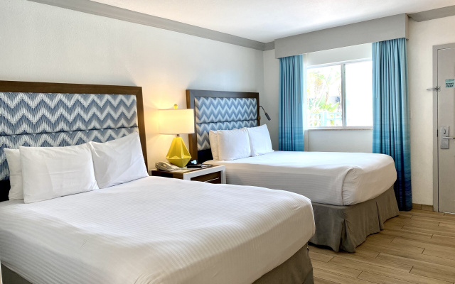 1 Bedroom Scallop Double Suite beachfront