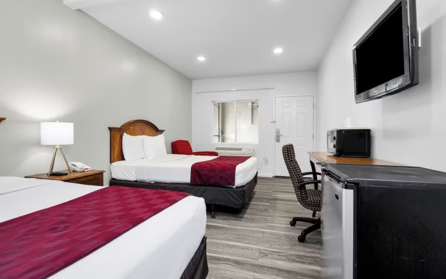 Accessible Quadruple room