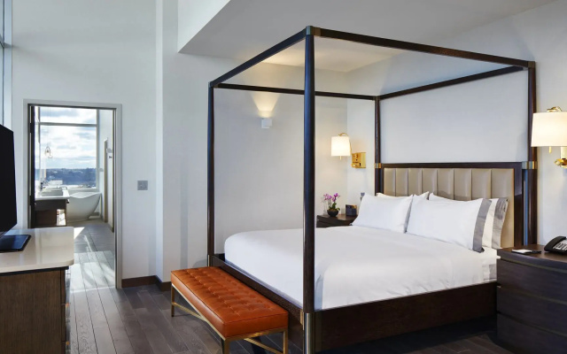 Wingspan Double Suite