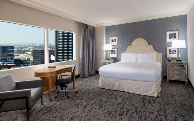 Parlor Double room with city view