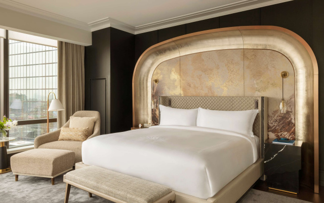 1 Bedroom Raffles Double Suite