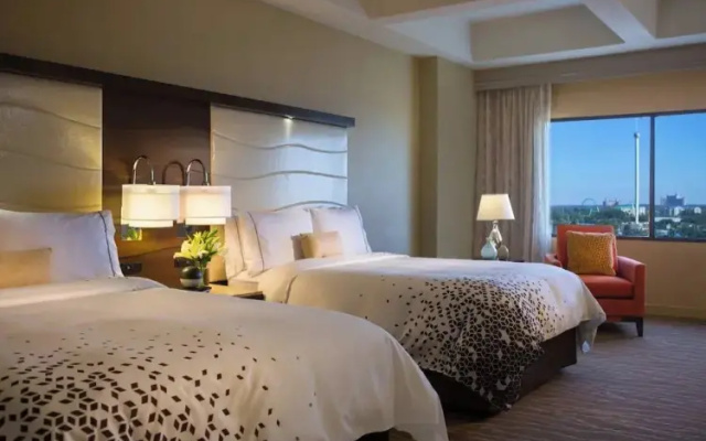 Standard Quadruple room with view