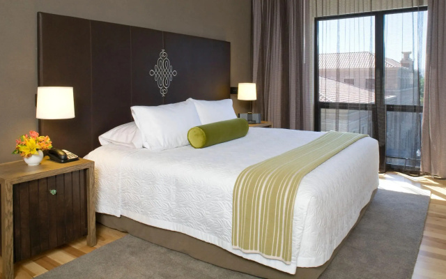 Corner Double room