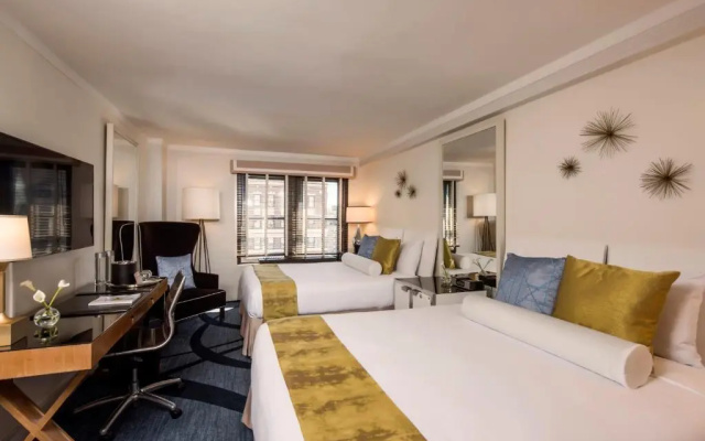 Deluxe Quadruple room
