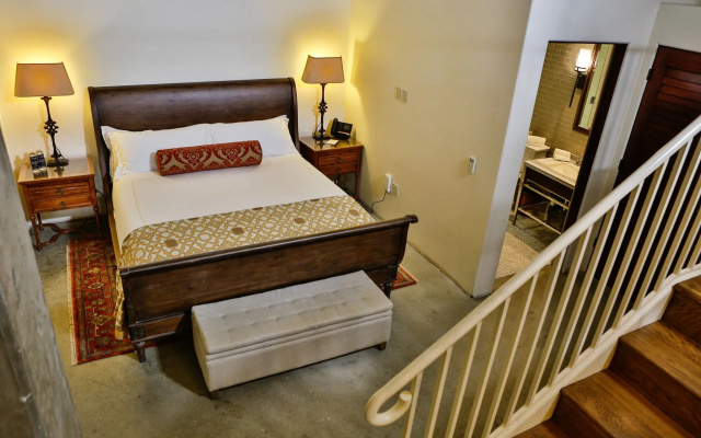 Mezzanine Double Suite