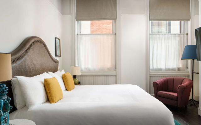 1 Bedroom Corner Suite