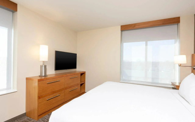 Corner Double Suite