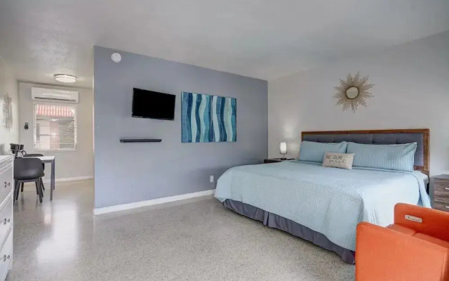With Kitchen Double Studio Suite