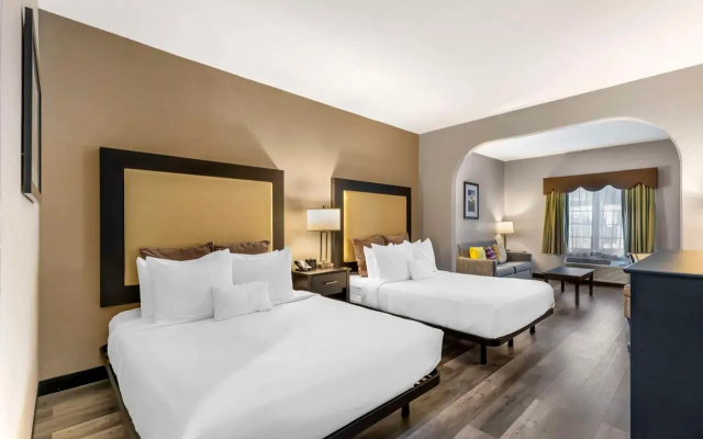 Quadruple Suite