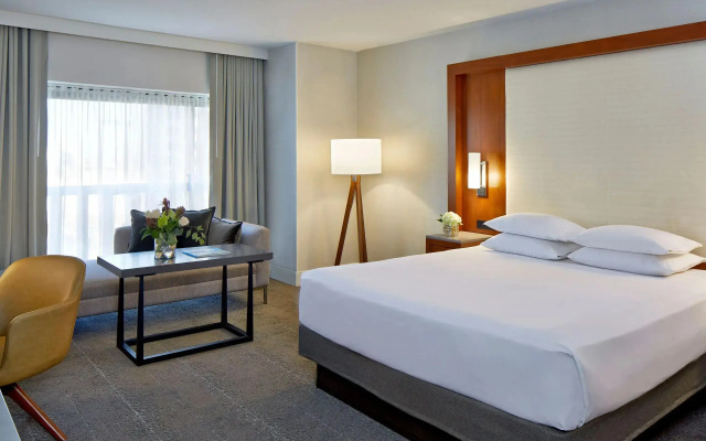 Corner Deluxe Double room