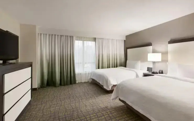 Accessible Quadruple Suite