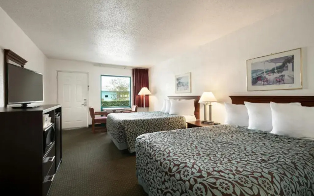 Mobility Accessible Quadruple room