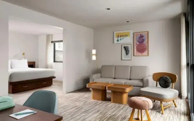 Double Suite