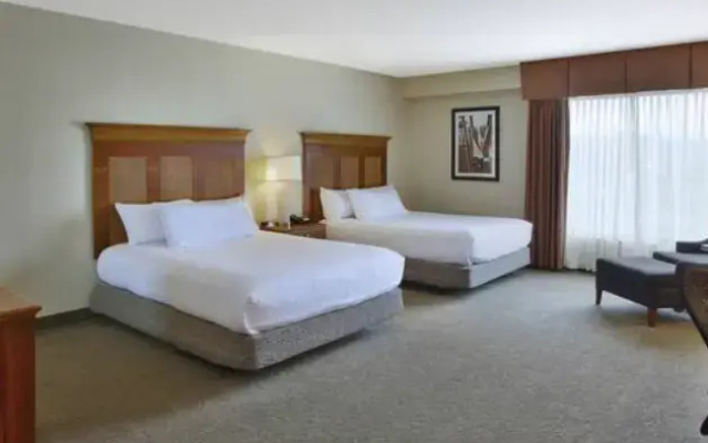 Mobility/Hearing Accessible with Tub Quadruple room