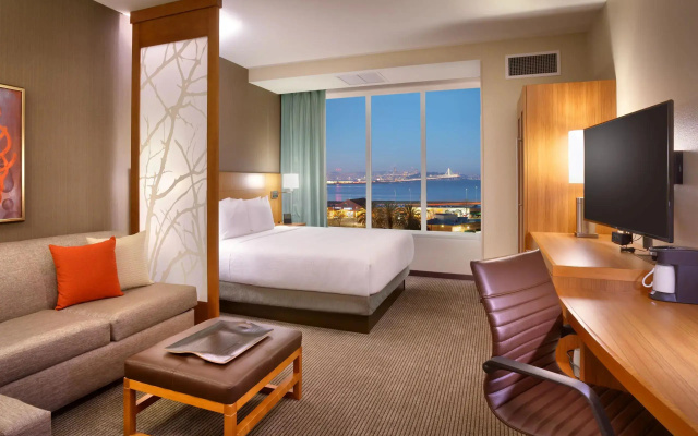 Standard room with bay view