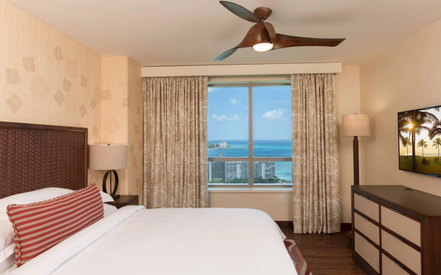 1 Bedroom Luxury Suite