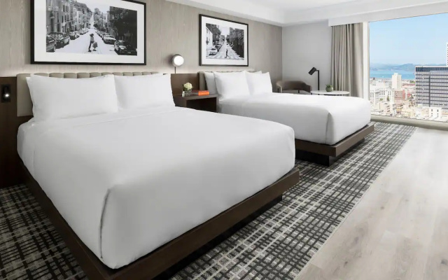 Club Twin room