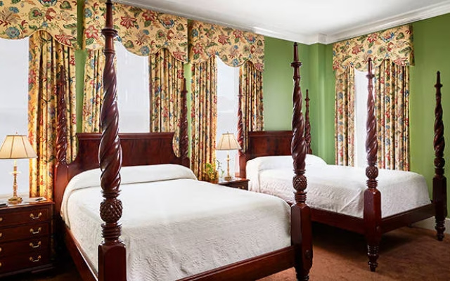 Premium Quadruple room