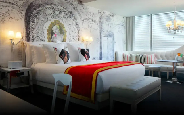 Alexandria Ultra Double Suite