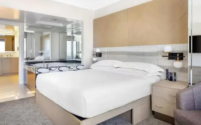 2 Bedrooms Grand Suite