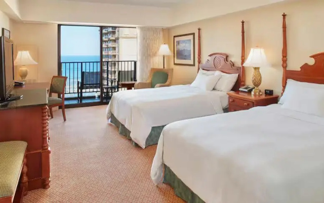 Twin room with ocean view