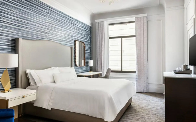 Grand Deluxe Double room Union Square view, Landmark