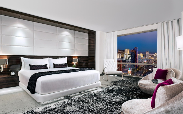 Ivory Double Suite