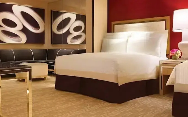 Encore Twin Tower Suite