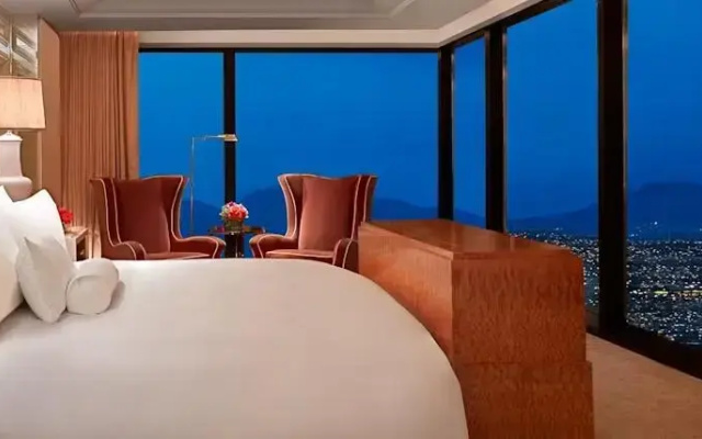2 Bedrooms Encore Apartment