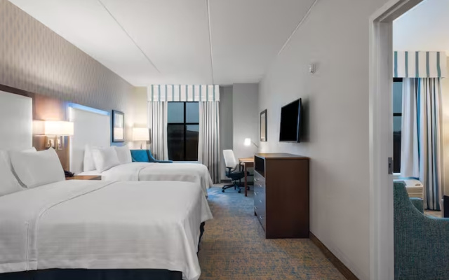 1 Bedroom Hearing Accessible Quadruple Suite