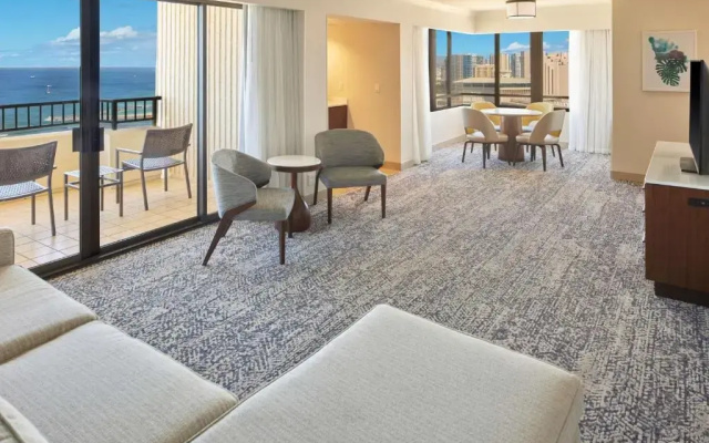 1 Bedroom Tapa Collection Corner Double Suite with ocean view