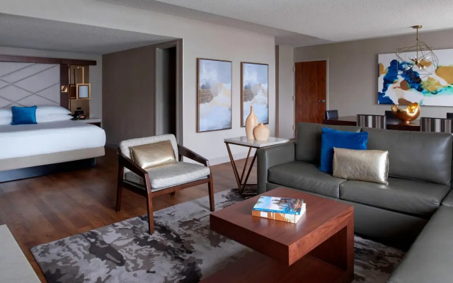 Double Suite
