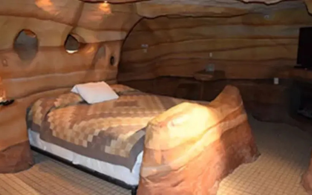 Arizona Cave