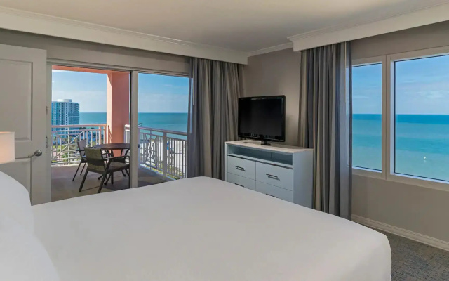 Residential Suite with balcony and with ocean view