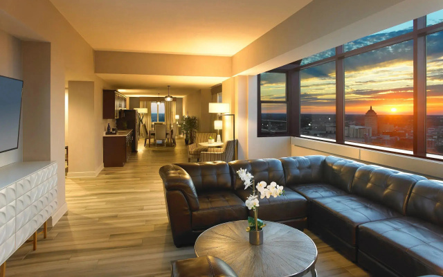 Lake Ontario Suite