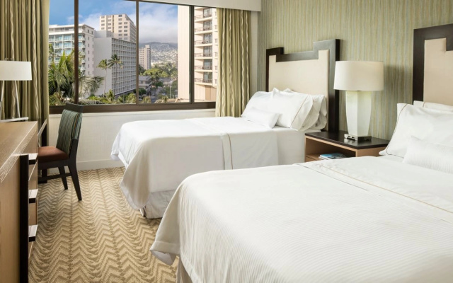 Diamond Twin room with city view