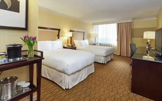 Corner Twin room