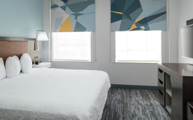 1 Bedroom Suite
