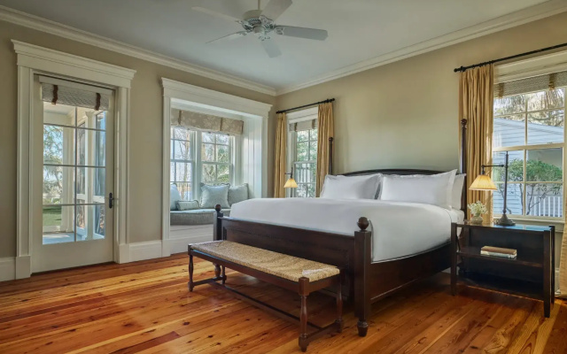 1 Bedroom Double Suite with river view