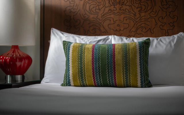 Suite with river view