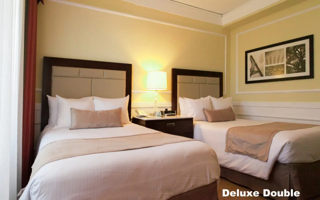 Deluxe Quadruple room